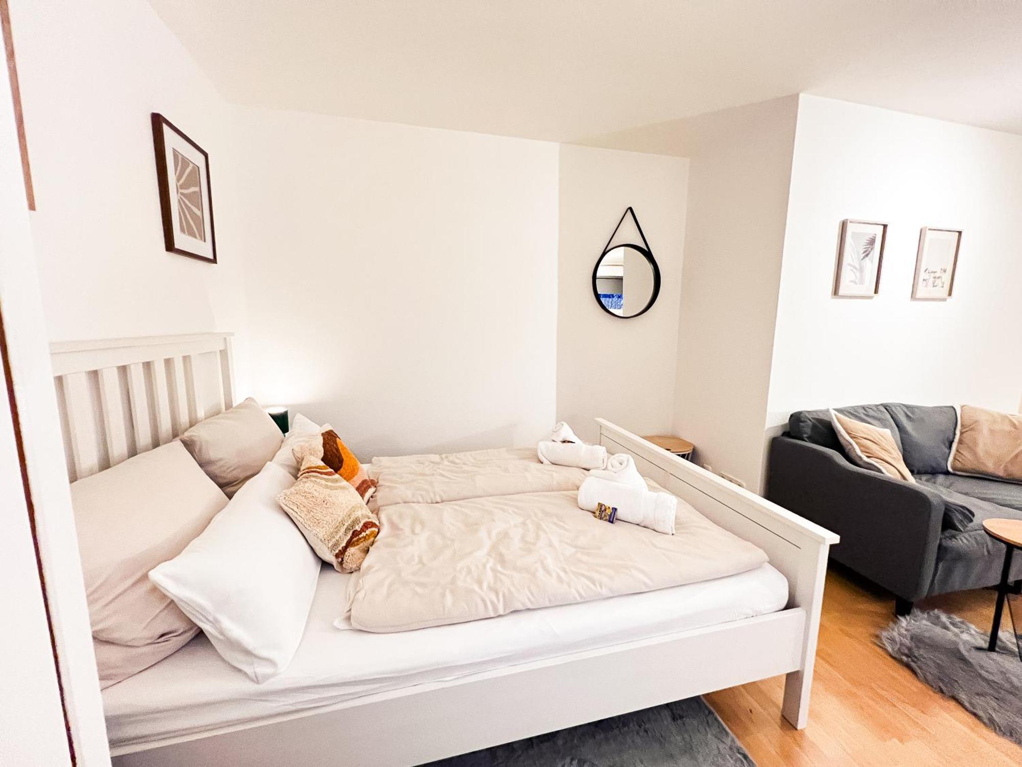 Qonroom - As Individual As You - Oeynhausen City Bad Oeynhausen Oda fotoğraf